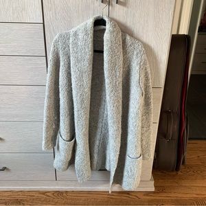 Aritzia Babaton Boucle Knit Cardigan